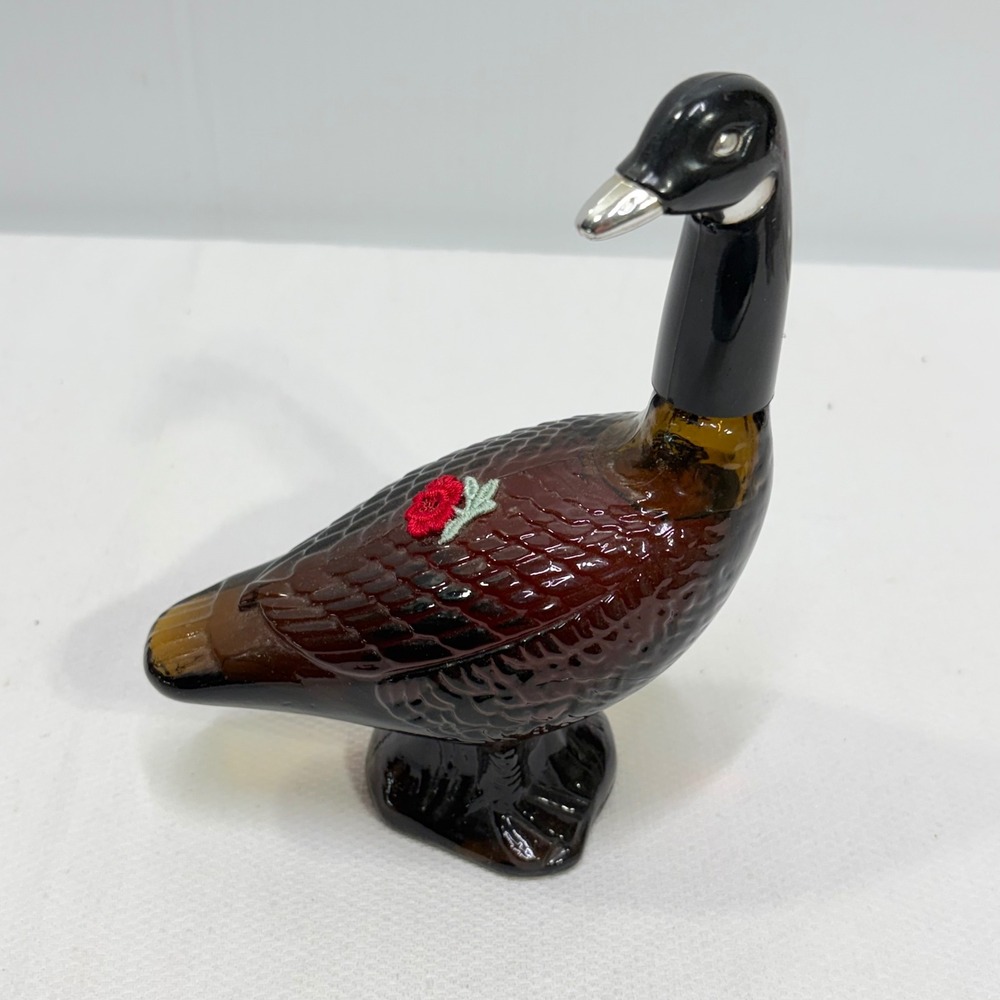 Vintage Avon Canada Goose Deep Woods After Shave Amber Glass Decanter 5oz FULL